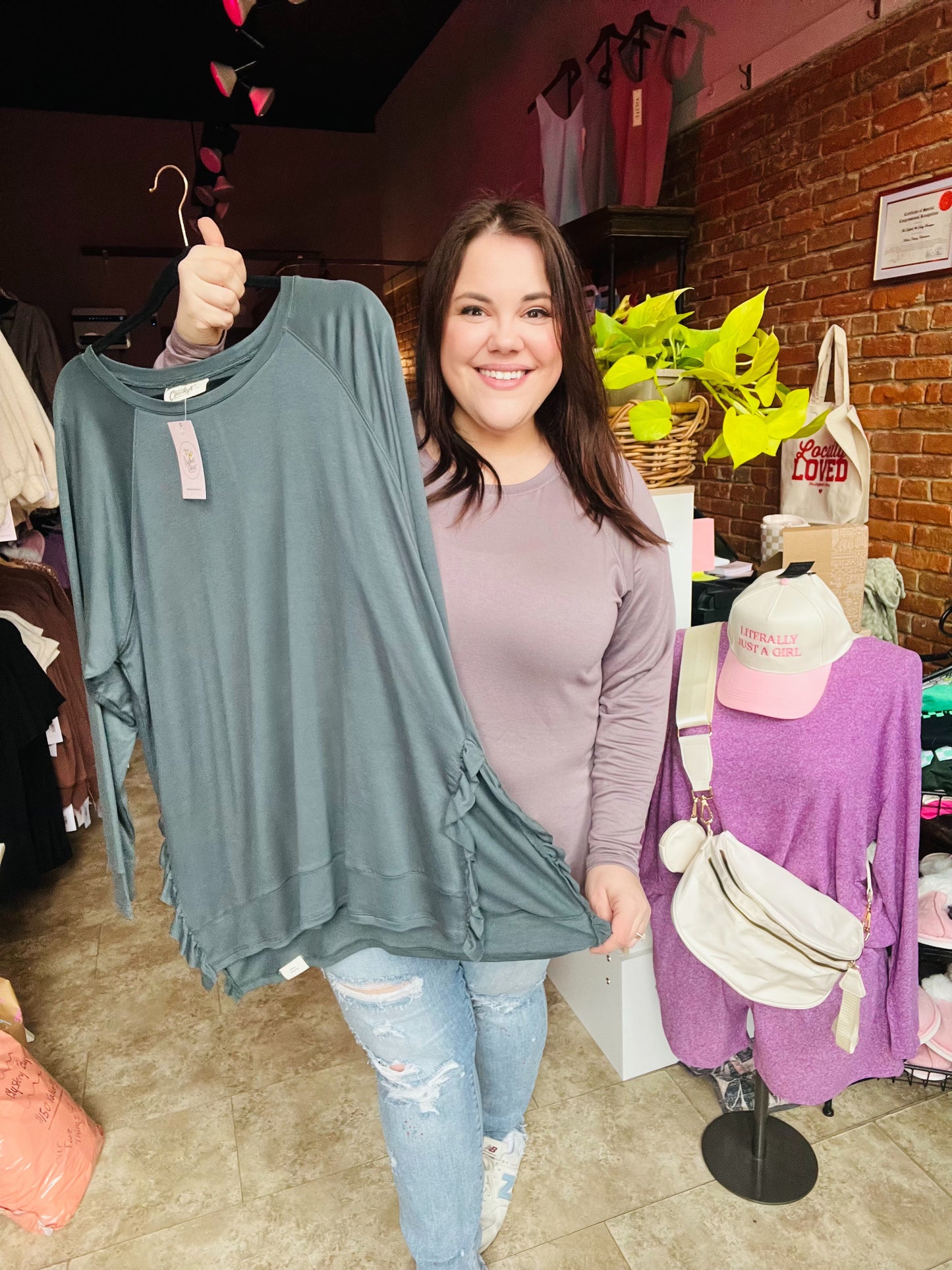 Cheekys Long Sleeve Tee