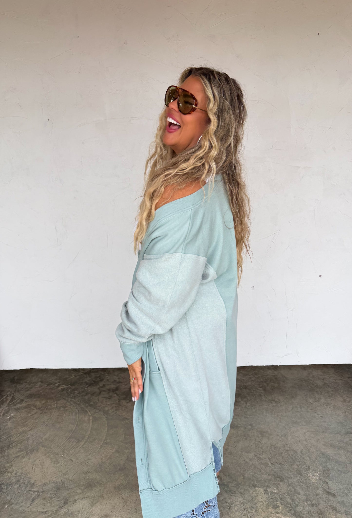 Desi Sweatshirt Cardi - Sage