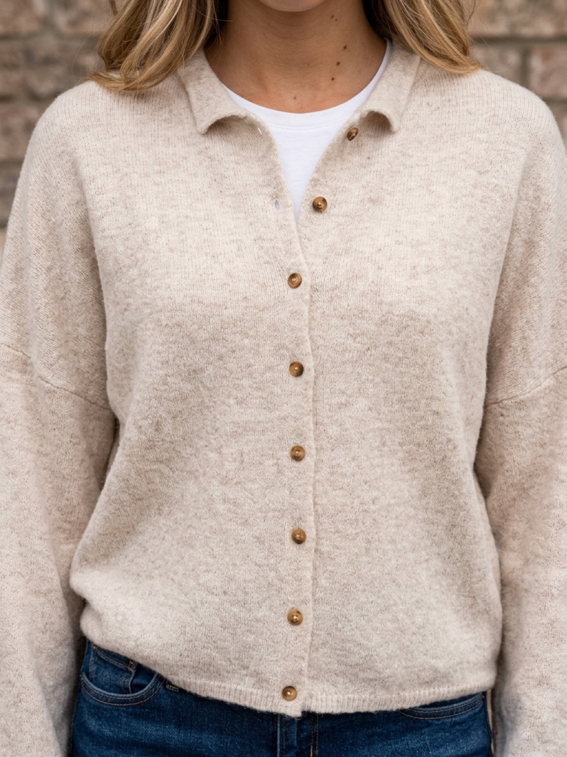 Half collar button down cardi