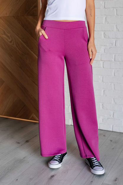 Dear Scarlett wide leg cropped pant in magenta