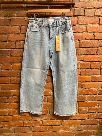 Risen Slouchy Cropped Barrel Jeans