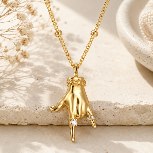 ILU Necklace