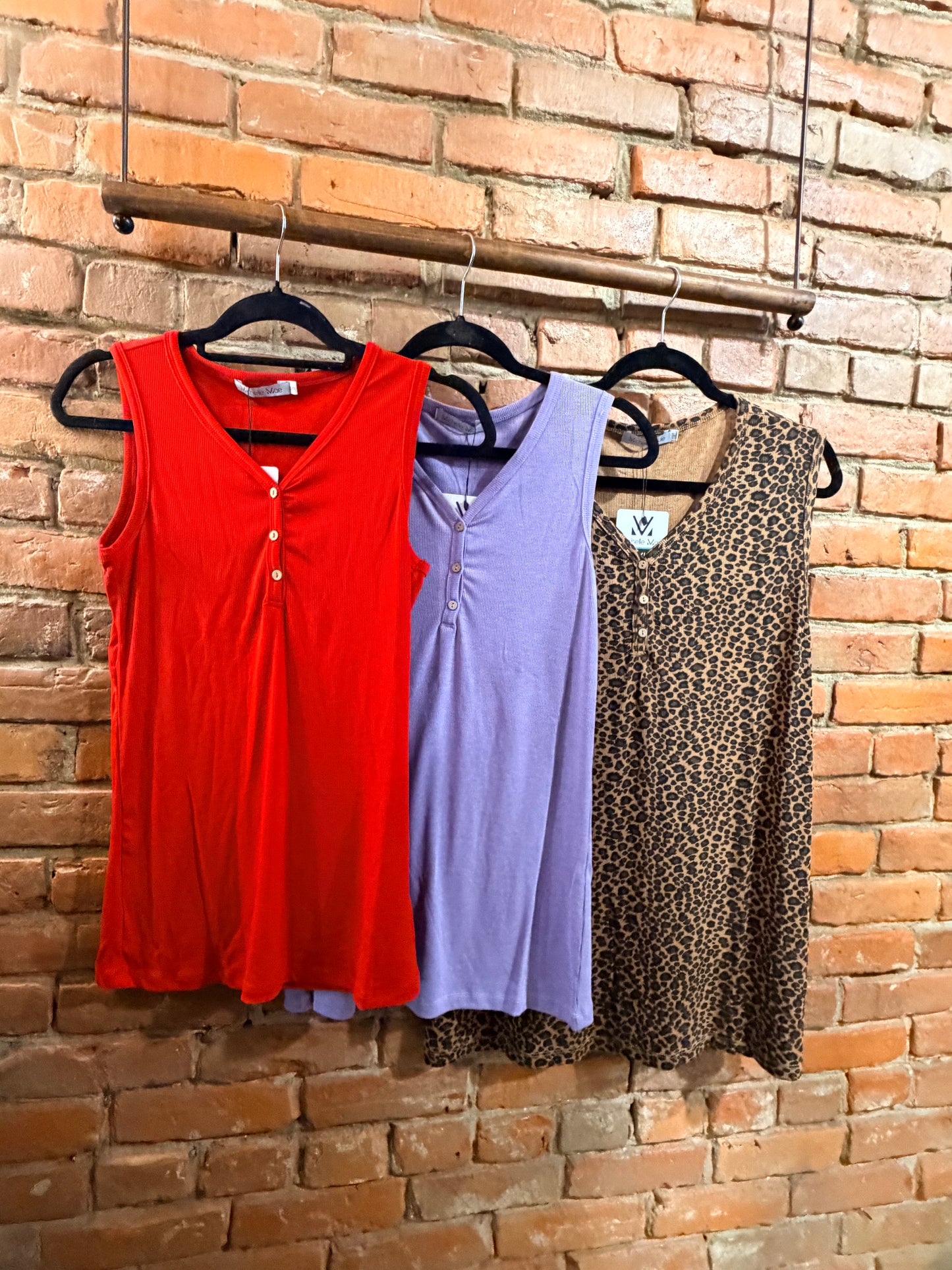 DEAL OF THE DAY - Ribbed Henley Tank