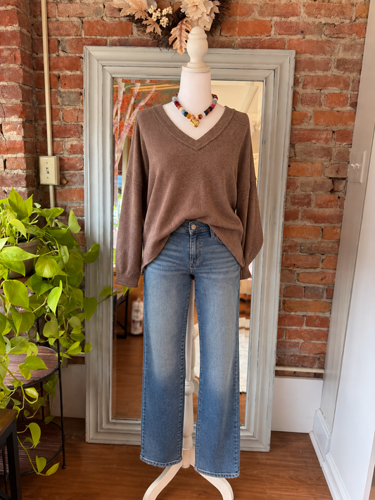 Soft Hacci V-Neck Sweater | Mocha Brown