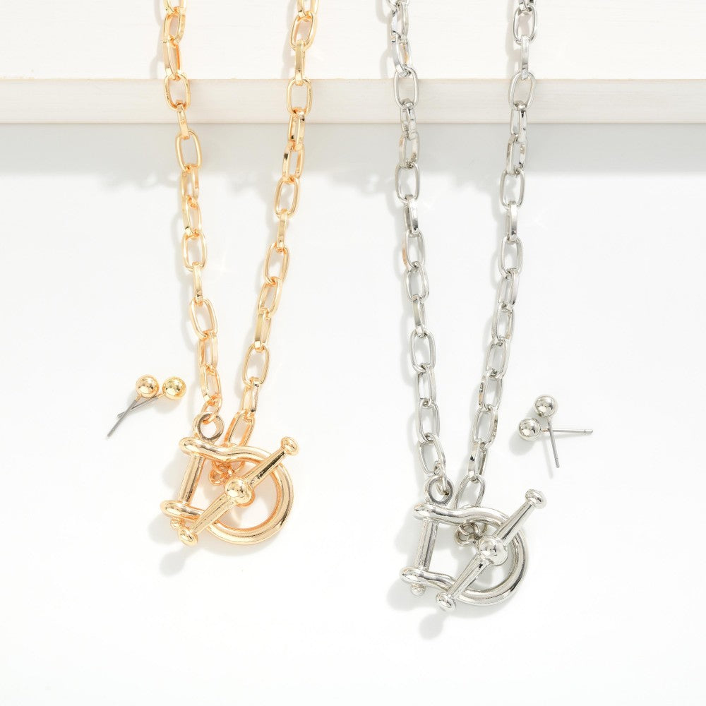 Toggle Clasp Necklace
